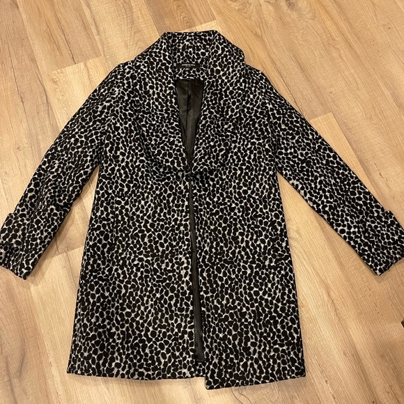 KENNETH COLE Coat - Picture 5 of 8